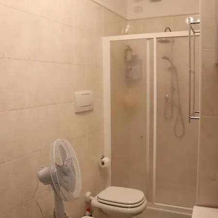 Monika 5 Garden דירה