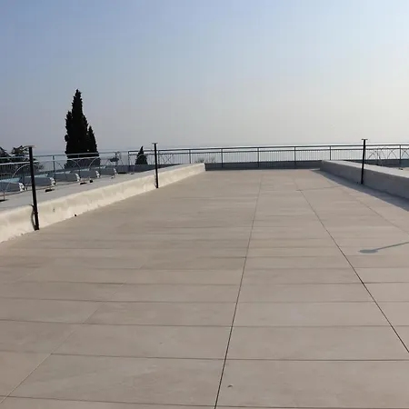 Monika 5 Garden شقة غارْدا