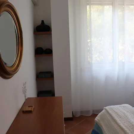 Monika 5 Garden شقة