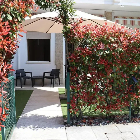 Monika 5 Garden * Garda (Verona)